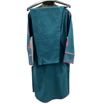 Embroidered  Khaddar Two Piece - Image 5